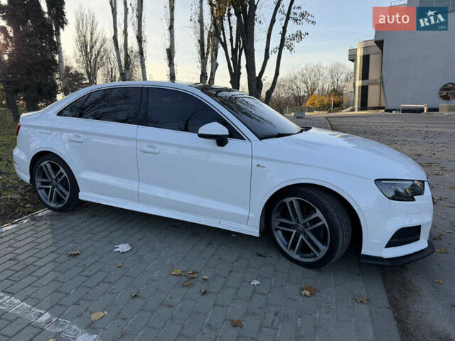 Белый Ауди А3, объемом двигателя 1.98 л и пробегом 211 тыс. км за 19000 $, фото 3 на Automoto.ua