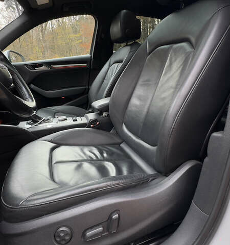 Білий Ауді А3, об'ємом двигуна 1.98 л та пробігом 148 тис. км за 16000 $, фото 39 на Automoto.ua