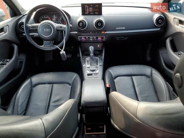 Белый Ауди А3, объемом двигателя 2 л и пробегом 80 тыс. км за 2300 $, фото 7 на Automoto.ua