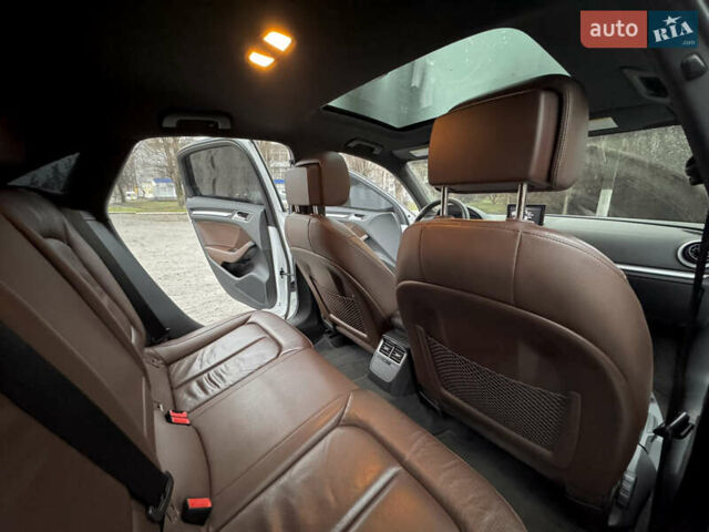 Білий Ауді А3, об'ємом двигуна 2 л та пробігом 158 тис. км за 14999 $, фото 24 на Automoto.ua