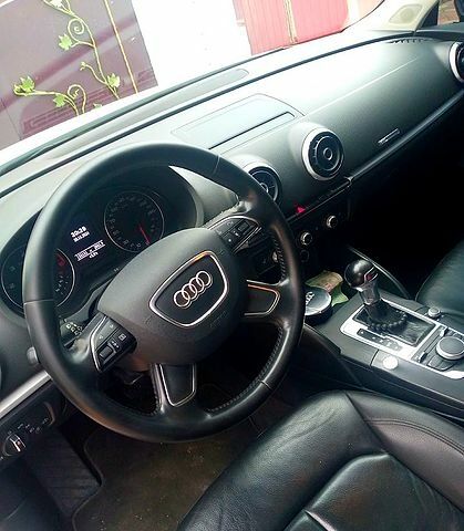 Белый Ауди А3, объемом двигателя 2 л и пробегом 135 тыс. км за 18500 $, фото 3 на Automoto.ua