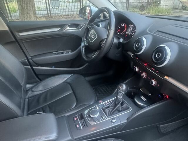 Белый Ауди А3, объемом двигателя 2 л и пробегом 54 тыс. км за 20500 $, фото 5 на Automoto.ua