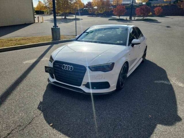 Белый Ауди А3, объемом двигателя 2 л и пробегом 59 тыс. км за 3500 $, фото 3 на Automoto.ua