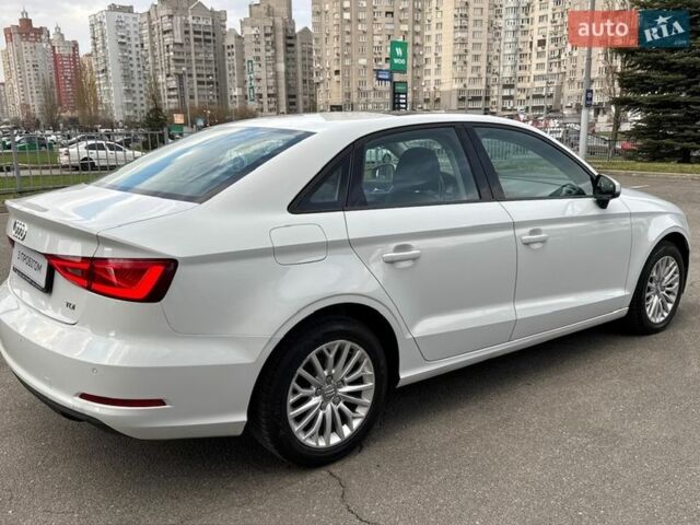 Белый Ауди А3, объемом двигателя 2 л и пробегом 216 тыс. км за 13500 $, фото 7 на Automoto.ua
