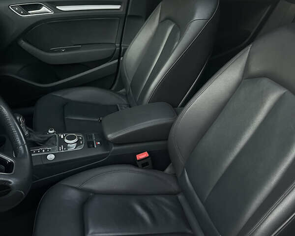 Белый Ауди А3, объемом двигателя 2 л и пробегом 165 тыс. км за 14500 $, фото 12 на Automoto.ua