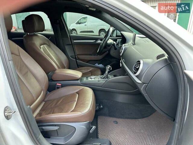 Белый Ауди А3, объемом двигателя 1.98 л и пробегом 69 тыс. км за 15990 $, фото 28 на Automoto.ua
