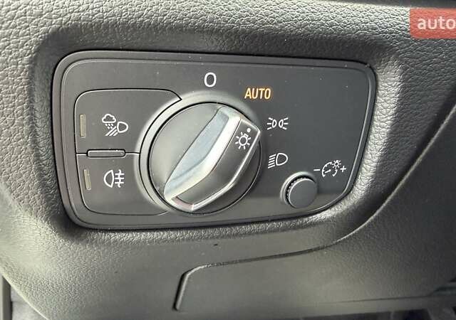 Білий Ауді А3, об'ємом двигуна 1.98 л та пробігом 100 тис. км за 19500 $, фото 24 на Automoto.ua