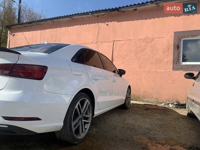 Белый Ауди А3, объемом двигателя 2 л и пробегом 190 тыс. км за 13700 $, фото 2 на Automoto.ua