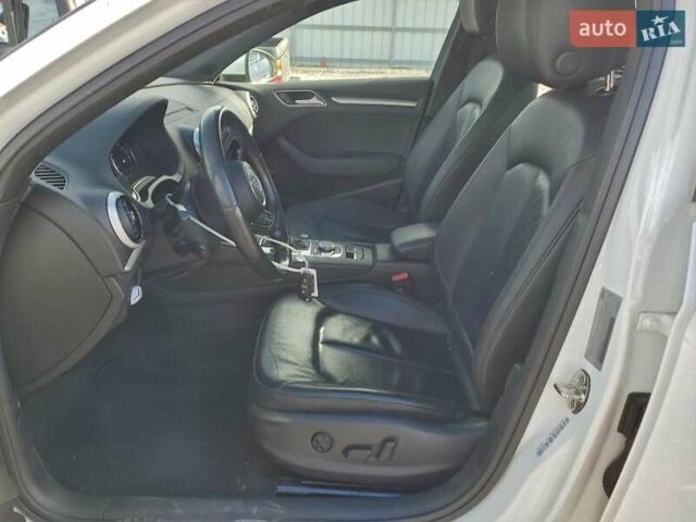 Білий Ауді А3, об'ємом двигуна 2 л та пробігом 70 тис. км за 2500 $, фото 6 на Automoto.ua