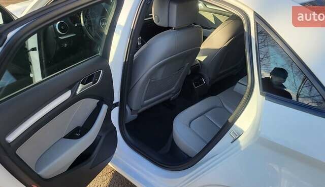 Білий Ауді А3, об'ємом двигуна 1.98 л та пробігом 262 тис. км за 13500 $, фото 14 на Automoto.ua