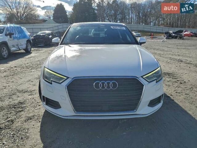 Білий Ауді А3, об'ємом двигуна 2 л та пробігом 70 тис. км за 2500 $, фото 4 на Automoto.ua