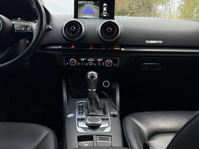 Білий Ауді А3, об'ємом двигуна 2 л та пробігом 99 тис. км за 16000 $, фото 6 на Automoto.ua