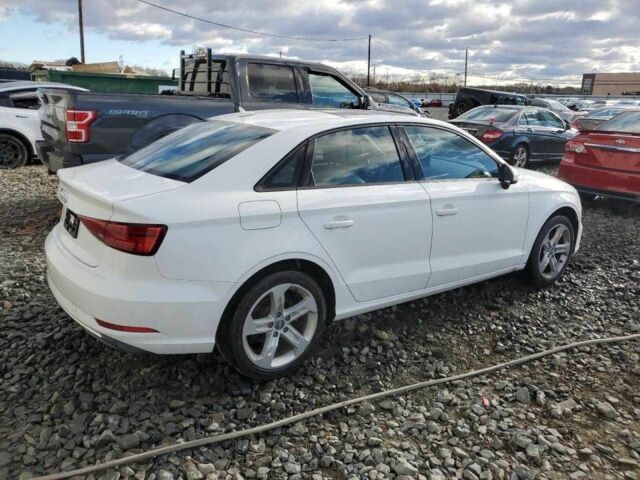 Белый Ауди А3, объемом двигателя 0 л и пробегом 148 тыс. км за 1800 $, фото 2 на Automoto.ua