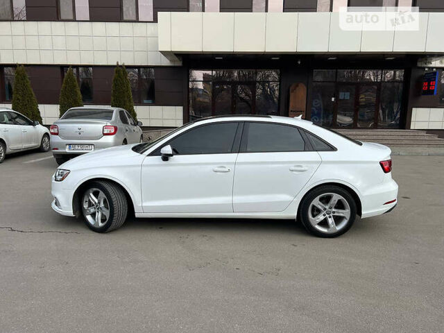 Білий Ауді А3, об'ємом двигуна 2 л та пробігом 61 тис. км за 19499 $, фото 4 на Automoto.ua