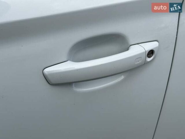 Белый Ауди А3, объемом двигателя 1.98 л и пробегом 69 тыс. км за 15990 $, фото 14 на Automoto.ua