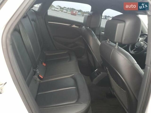Белый Ауди А3, объемом двигателя 2 л и пробегом 145 тыс. км за 1500 $, фото 9 на Automoto.ua