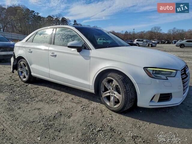 Білий Ауді А3, об'ємом двигуна 2 л та пробігом 70 тис. км за 2500 $, фото 3 на Automoto.ua