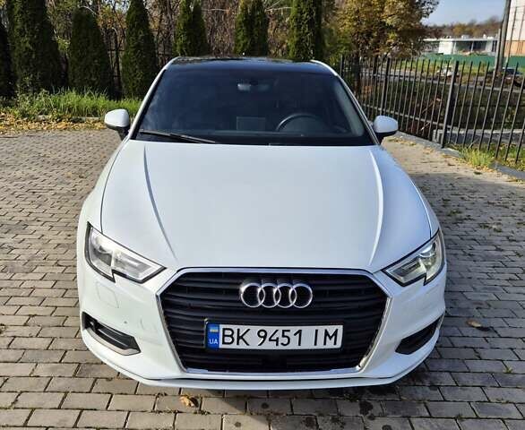 Білий Ауді А3, об'ємом двигуна 2 л та пробігом 146 тис. км за 15900 $, фото 3 на Automoto.ua