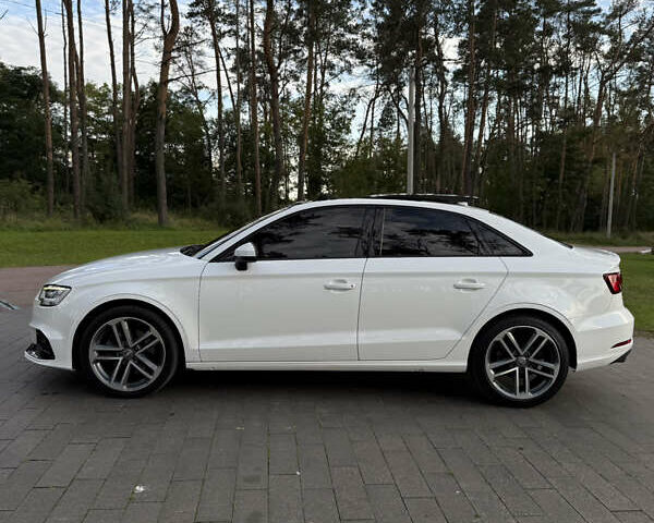 Белый Ауди А3, объемом двигателя 1.98 л и пробегом 130 тыс. км за 16900 $, фото 1 на Automoto.ua