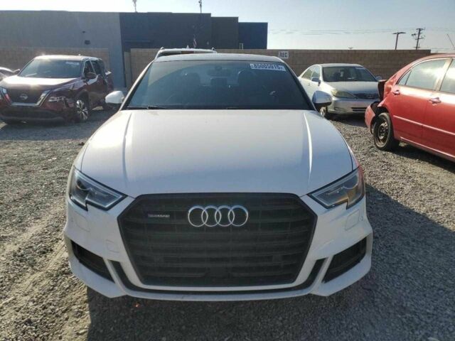 Білий Ауді А3, об'ємом двигуна 2 л та пробігом 61 тис. км за 3300 $, фото 4 на Automoto.ua