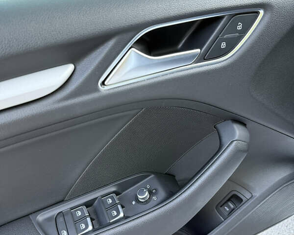 Білий Ауді А3, об'ємом двигуна 1.98 л та пробігом 88 тис. км за 18100 $, фото 9 на Automoto.ua