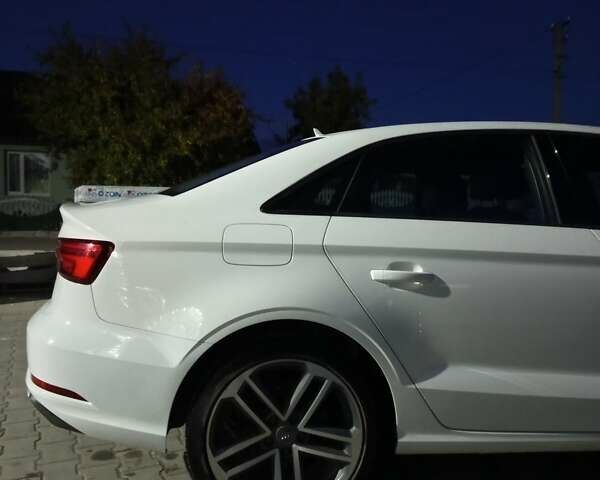 Білий Ауді А3, об'ємом двигуна 2 л та пробігом 99 тис. км за 16100 $, фото 9 на Automoto.ua