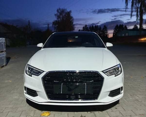 Білий Ауді А3, об'ємом двигуна 2 л та пробігом 99 тис. км за 16100 $, фото 6 на Automoto.ua