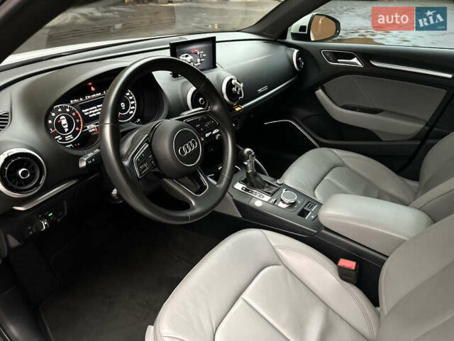 Білий Ауді А3, об'ємом двигуна 1.98 л та пробігом 56 тис. км за 21000 $, фото 16 на Automoto.ua