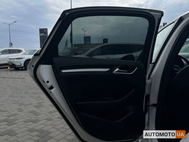 Белый Ауди А3, объемом двигателя 2 л и пробегом 52 тыс. км за 20300 $, фото 22 на Automoto.ua
