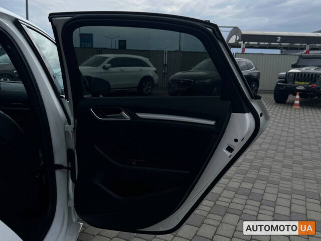 Белый Ауди А3, объемом двигателя 2 л и пробегом 52 тыс. км за 20300 $, фото 28 на Automoto.ua
