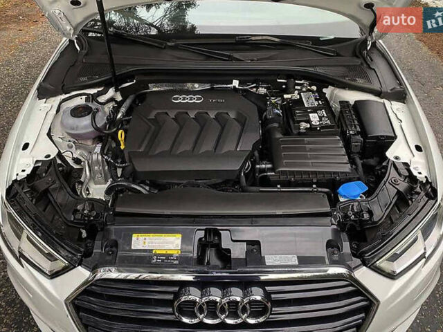 Белый Ауди А3, объемом двигателя 1.98 л и пробегом 45 тыс. км за 19200 $, фото 1 на Automoto.ua