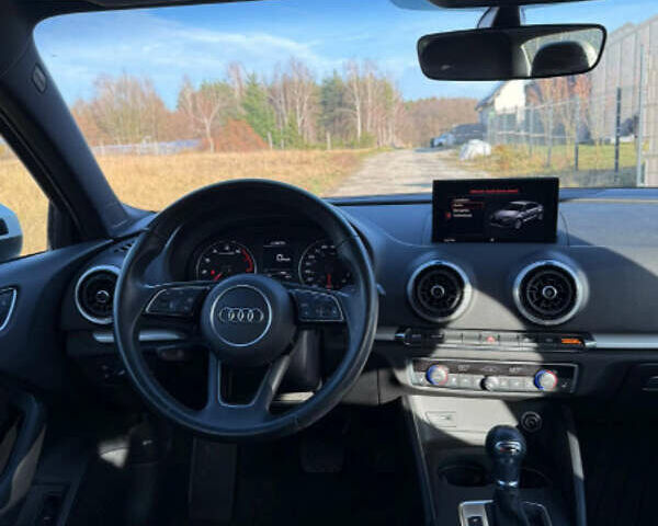 Білий Ауді А3, об'ємом двигуна 1.98 л та пробігом 110 тис. км за 18000 $, фото 11 на Automoto.ua