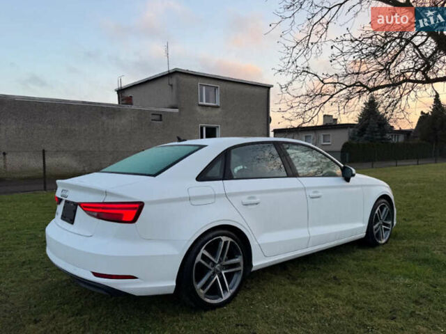 Білий Ауді А3, об'ємом двигуна 1.98 л та пробігом 110 тис. км за 18000 $, фото 4 на Automoto.ua