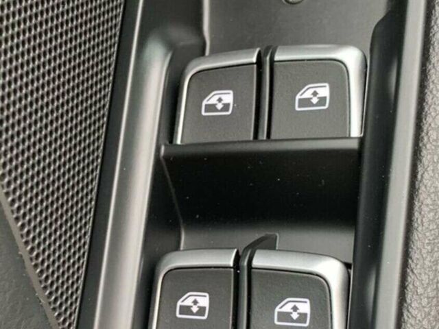 Білий Ауді А3, об'ємом двигуна 2 л та пробігом 64 тис. км за 17800 $, фото 24 на Automoto.ua