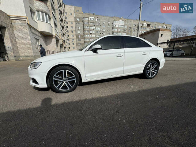 Белый Ауди А3, объемом двигателя 1.98 л и пробегом 80 тыс. км за 24000 $, фото 3 на Automoto.ua
