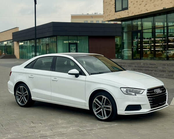 Ауди А3 2020 в Хмельницком на Automoto.ua Белый Ауди А3, объемом двигателя 1.98 л и пробегом 69 тыс. км за 16500 $, фото 7 на Automoto.ua