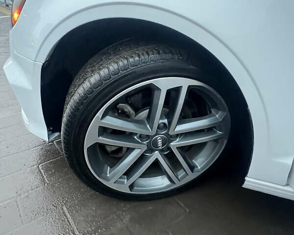 Белый Ауди А3, объемом двигателя 2 л и пробегом 168 тыс. км за 16800 $, фото 10 на Automoto.ua