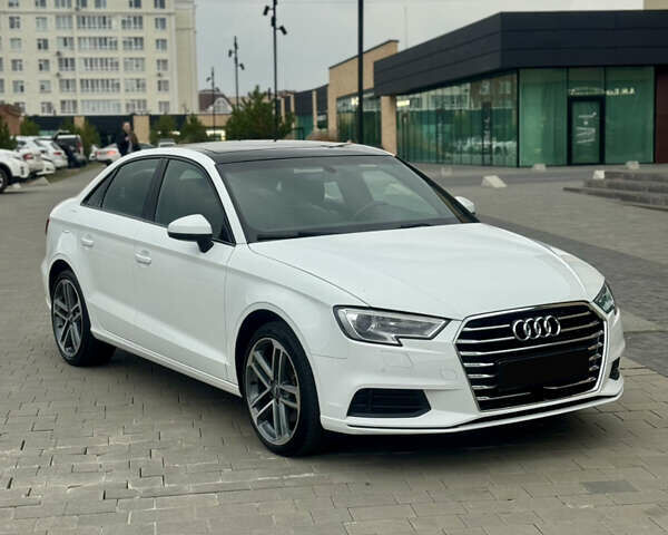Ауди А3 2020 в Хмельницком на Automoto.ua Белый Ауди А3, объемом двигателя 1.98 л и пробегом 69 тыс. км за 16500 $, фото 8 на Automoto.ua