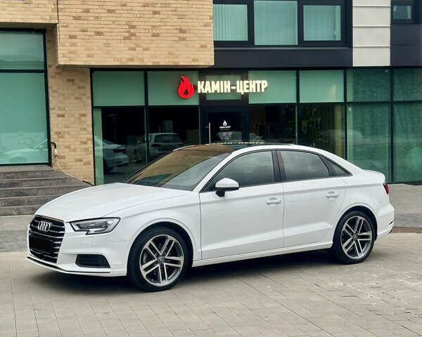 Ауди А3 2020 в Хмельницком на Automoto.ua Белый Ауди А3, объемом двигателя 1.98 л и пробегом 69 тыс. км за 16500 $, фото 2 на Automoto.ua