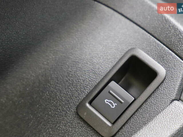 Білий Ауді А3, об'ємом двигуна 2 л та пробігом 139 тис. км за 27900 $, фото 55 на Automoto.ua