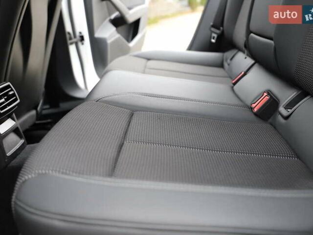 Білий Ауді А3, об'ємом двигуна 2 л та пробігом 139 тис. км за 27900 $, фото 81 на Automoto.ua