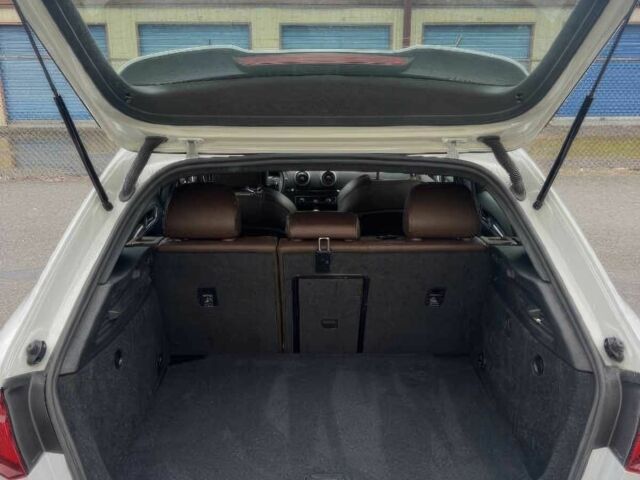 Білий Ауді А3, об'ємом двигуна 1.4 л та пробігом 54 тис. км за 14600 $, фото 10 на Automoto.ua