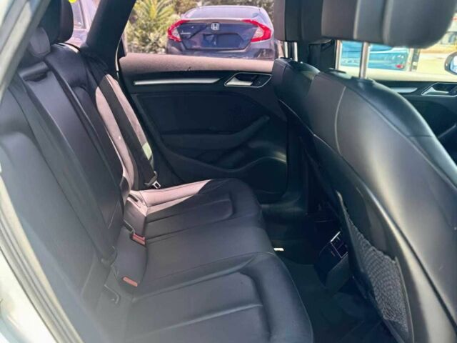 Білий Ауді А3, об'ємом двигуна 1.4 л та пробігом 62 тис. км за 7000 $, фото 8 на Automoto.ua