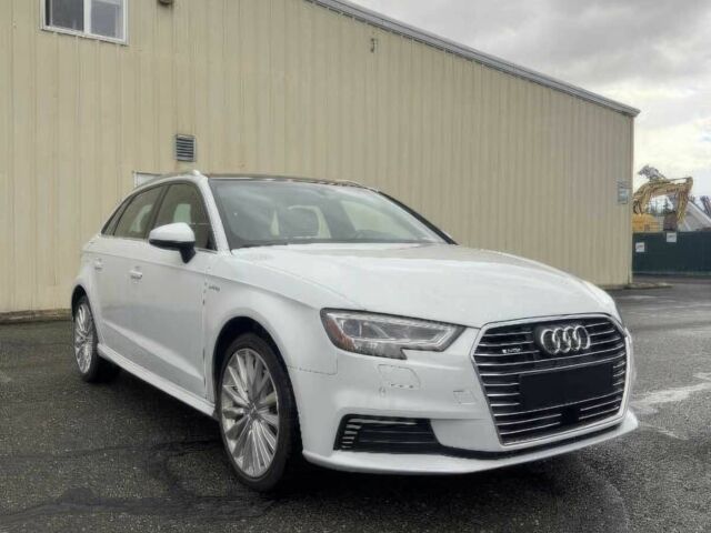 Білий Ауді А3, об'ємом двигуна 1.4 л та пробігом 54 тис. км за 14600 $, фото 2 на Automoto.ua