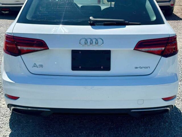 Білий Ауді А3, об'ємом двигуна 1.4 л та пробігом 62 тис. км за 7000 $, фото 4 на Automoto.ua