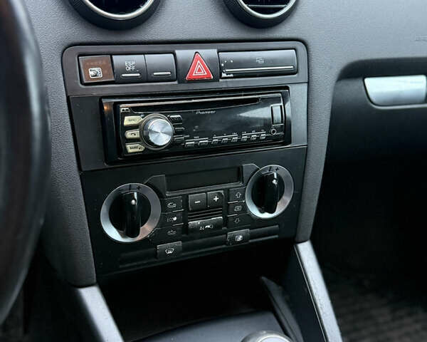 Бежевый Ауди А3, объемом двигателя 1.6 л и пробегом 420 тыс. км за 4200 $, фото 6 на Automoto.ua