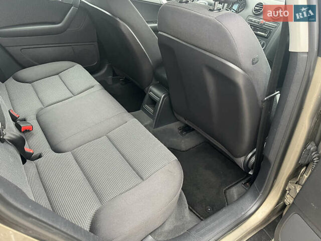 Бежевый Ауди А3, объемом двигателя 1.6 л и пробегом 234 тыс. км за 6850 $, фото 14 на Automoto.ua