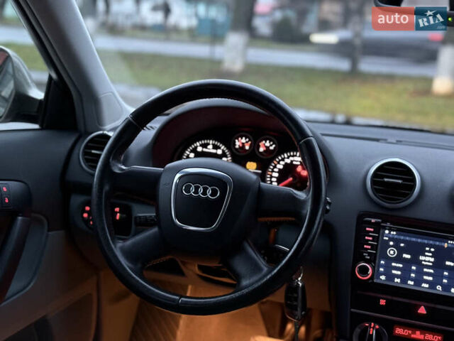Бежевий Ауді А3, об'ємом двигуна 1.4 л та пробігом 135 тис. км за 8750 $, фото 31 на Automoto.ua