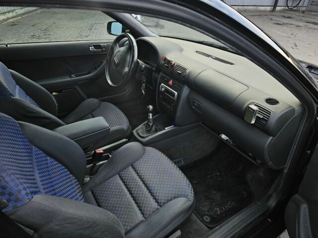 Ауди А3 1998 в Киеве на Automoto.ua Черный Ауди А3, объемом двигателя 1.6 л и пробегом 281 тыс. км за 3300 $, фото 12 на Automoto.ua