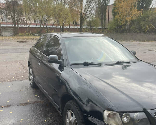 Черный Ауди А3, объемом двигателя 1.6 л и пробегом 300 тыс. км за 2700 $, фото 3 на Automoto.ua
